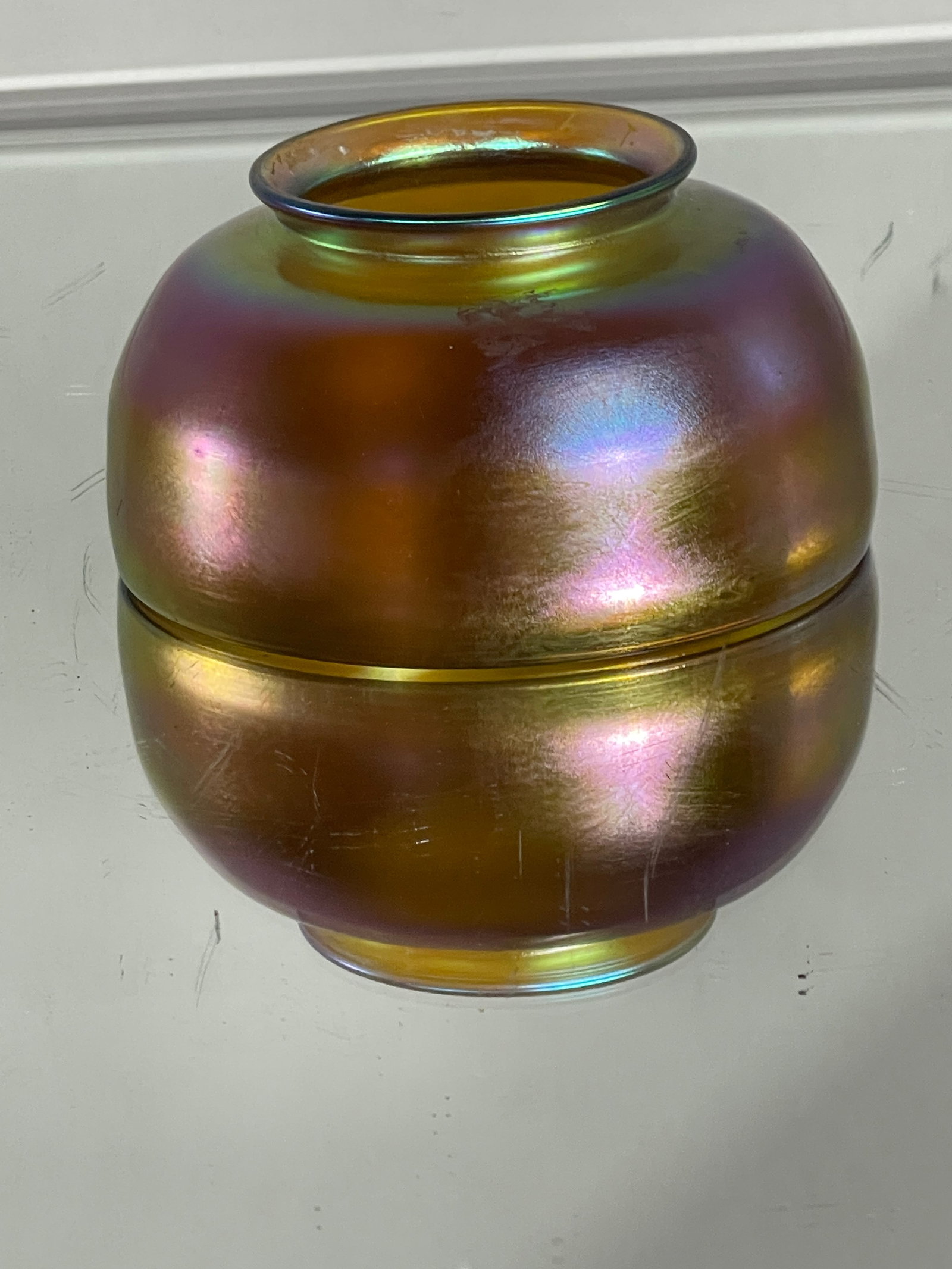 Tiffany Studios Lamp Shade (1 of 3)
