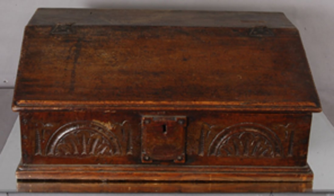 African Wood lift top desk: 10" t x 23" w x 16" d Ca. 1900