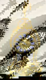 French Louis XV Ormolu Mounted Bracket Clock: Ormolu mounted Boulle Tortoise shell striking brackedt clock, 8 1/2" bronze & porcelain dial, Paris 2nd quarter of the 19th century, bronze putti on bottom of door, beautiful inlaid boulle and brass c