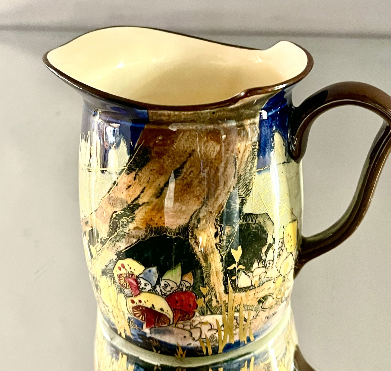 Royal Dalton Milk Jug (1 of 7)