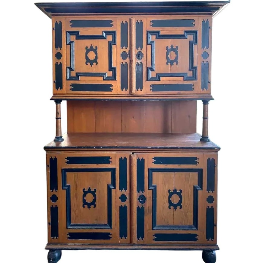 Swedish Dalarna Folk Art Painted Pine Cupboard 18th Century (1 of 7)