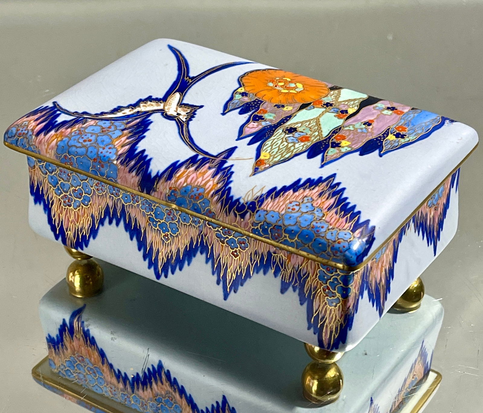 Carlton Ware Art Deco Covered Box (1 of 6)