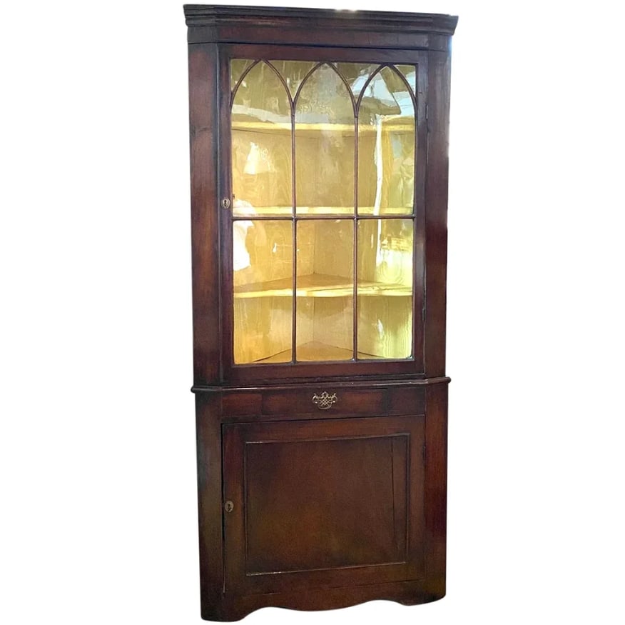 Small English Georgian Mahogany Corner Cupboard c. 1810 (1 of 6)