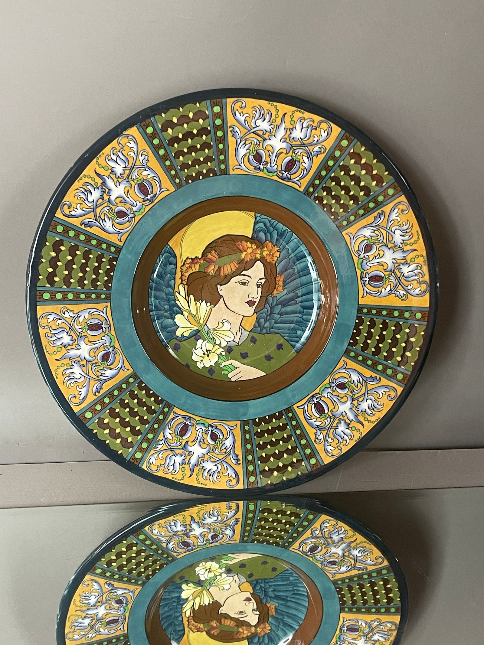 Foley Intarsio Pottery Charger (1 of 5)