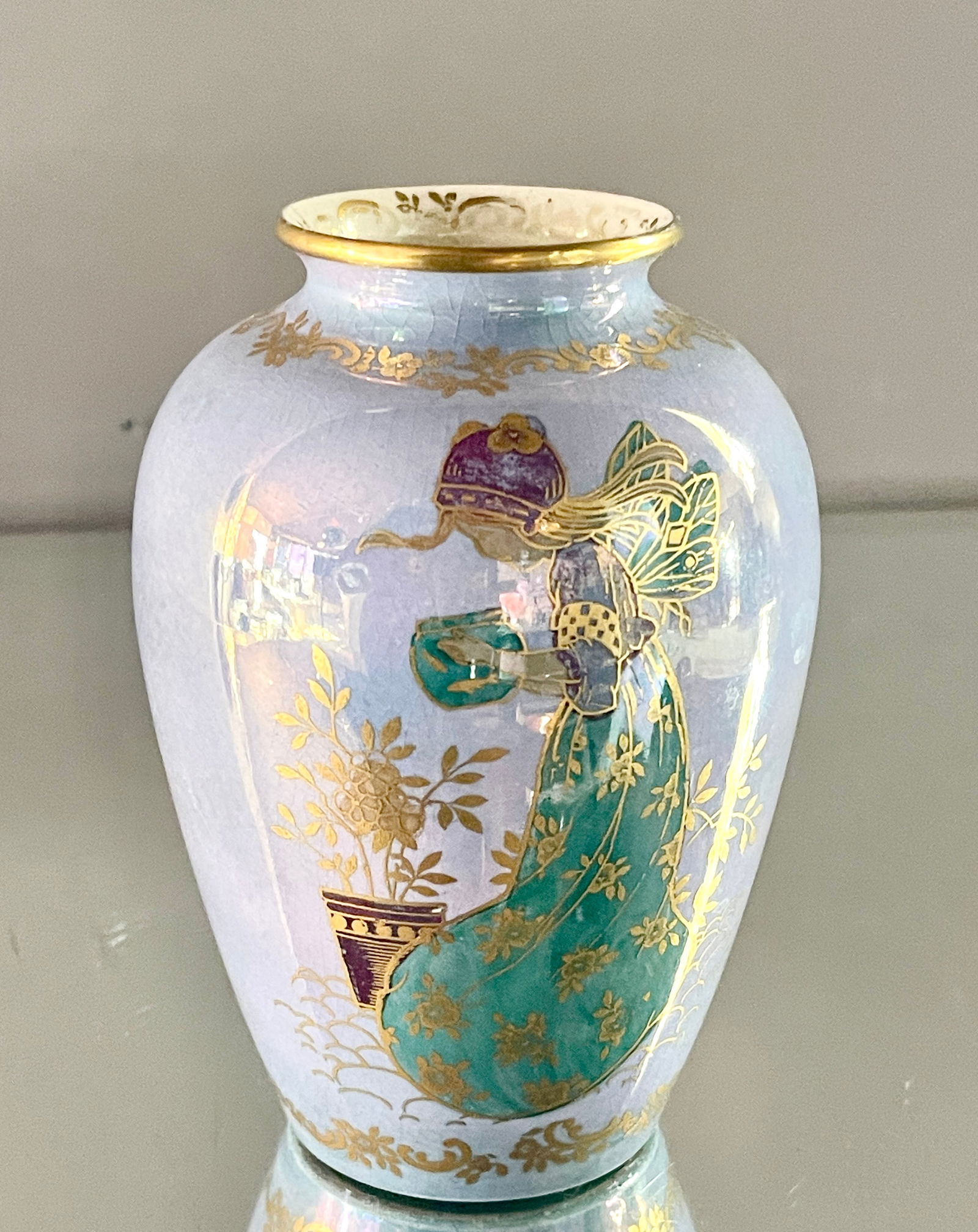 Crown Devon Lustrine Fieldings Lustre Vase (1 of 7)