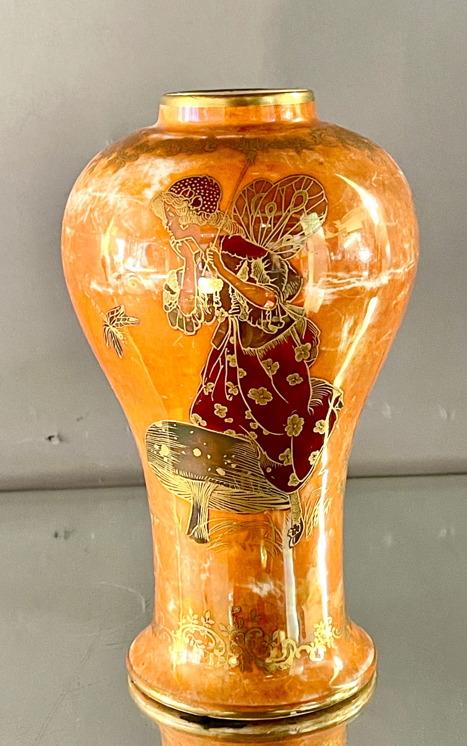 Lg. Crown Devon Lustrine Fieldings Vase (1 of 6)