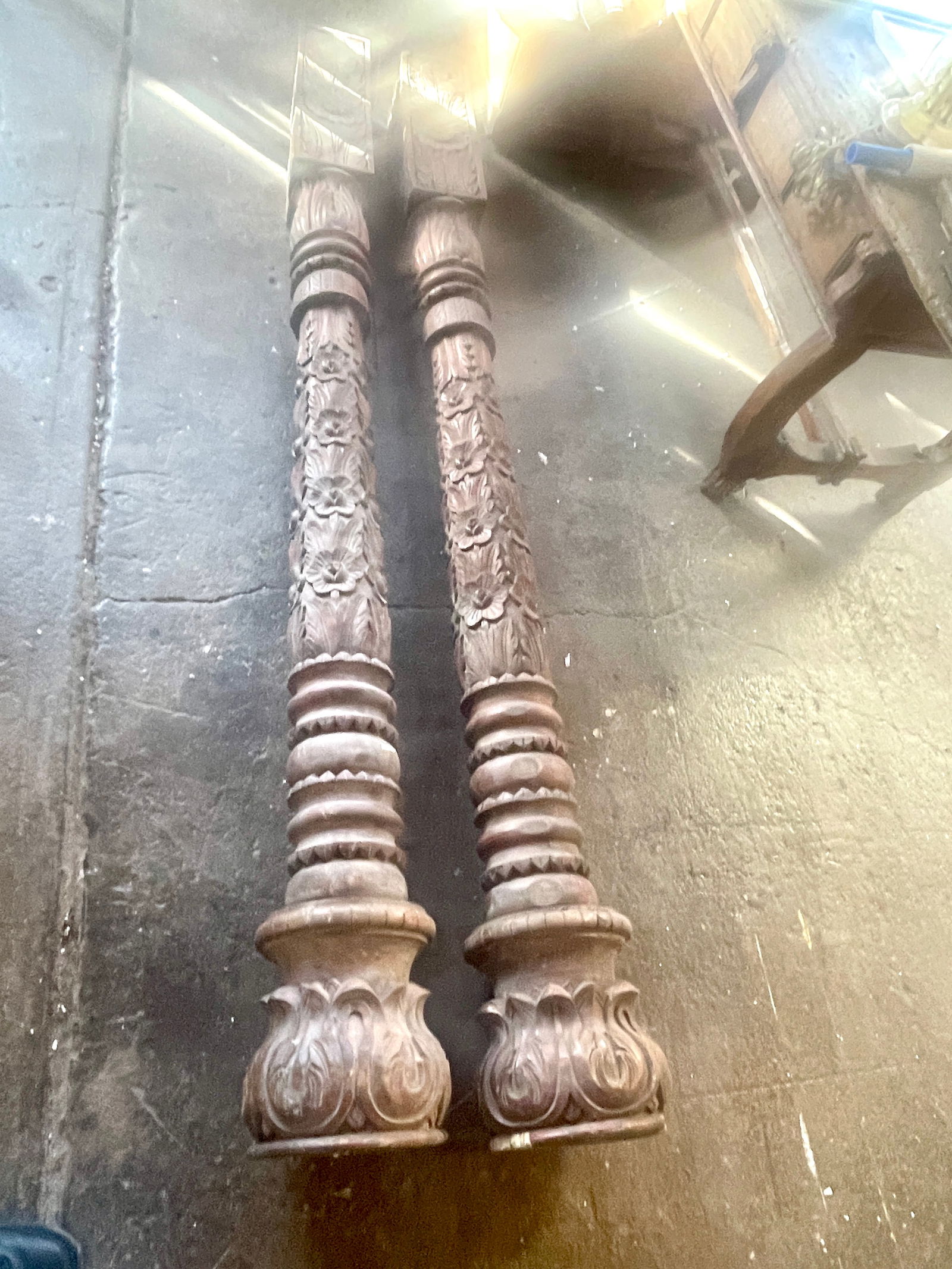 Pair Vintage Spanish Colonial Style Carved Wood Architectural Columns (1 of 13)