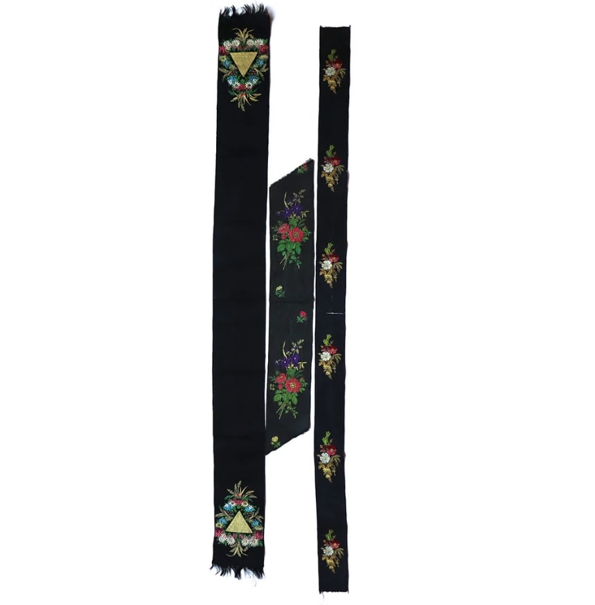 Three English Victorian Silver Embroidery Floral Silk Sashes (1 of 7)