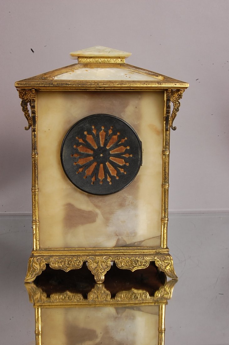 French Bronze & Onyx mantel clock - 3