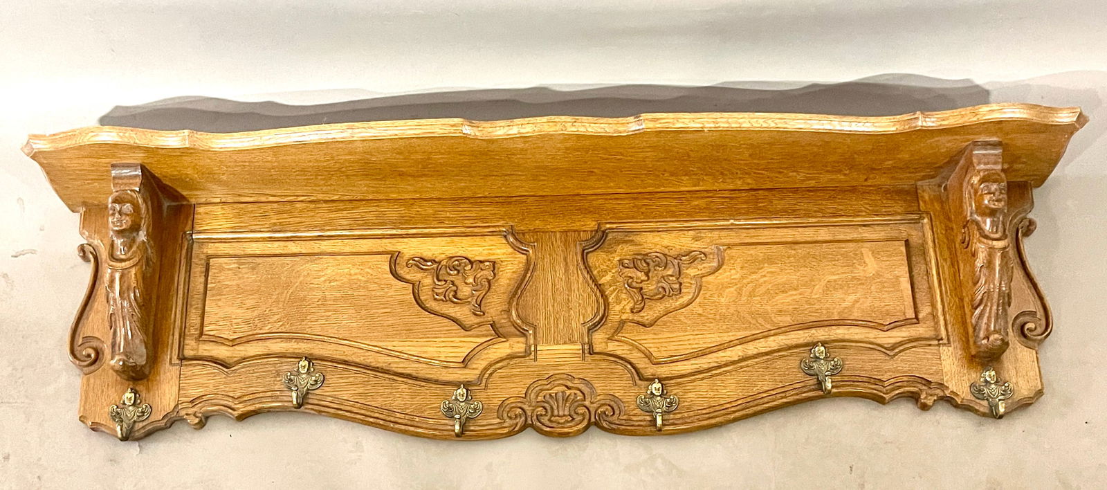 Fr. Provinacial Style Vintage Oak Wall Coat Rack (1 of 4)