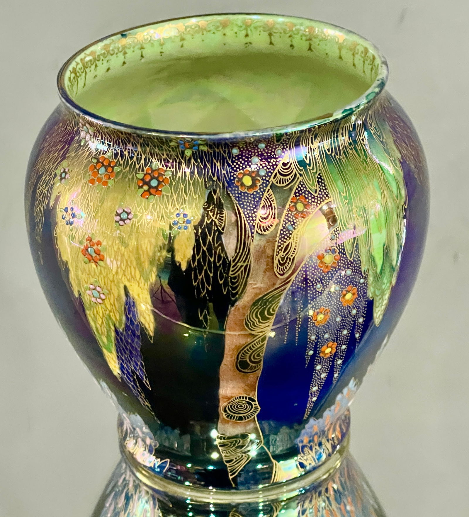 A Carlton Ware "Eden" 1920's Decanter: Floral, tree, and dragonfly desing. ORIGIN: England DIMENSIONS: 4 1/2" x 4 1/2" CIRCA: 1920.