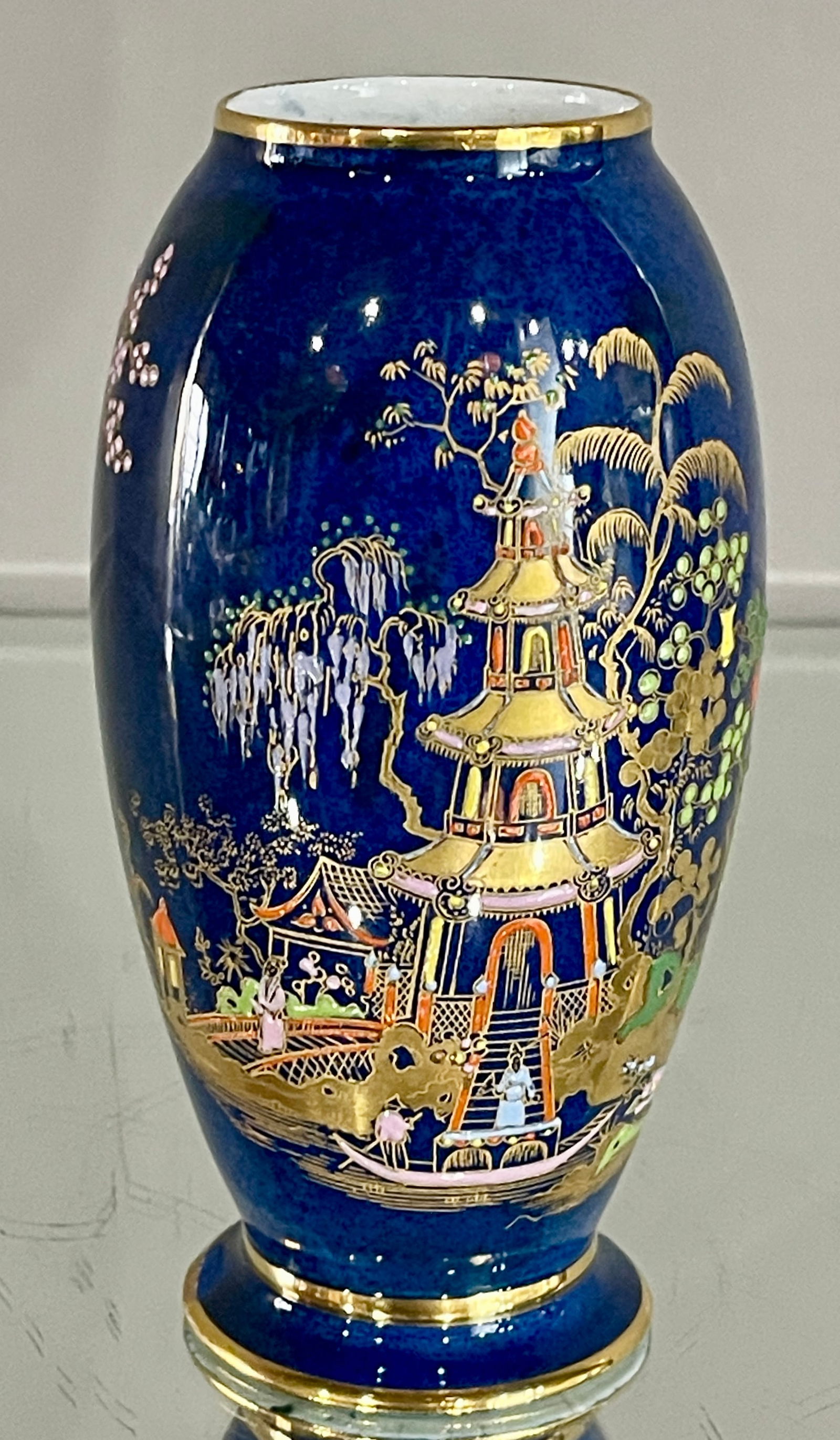 Carlton Ware "New Mikado" Vase: #2936 MARKS: signed on bottom, DIMENSIONS: 6" x 3" ORIGIN: England CIRCA: 1910.