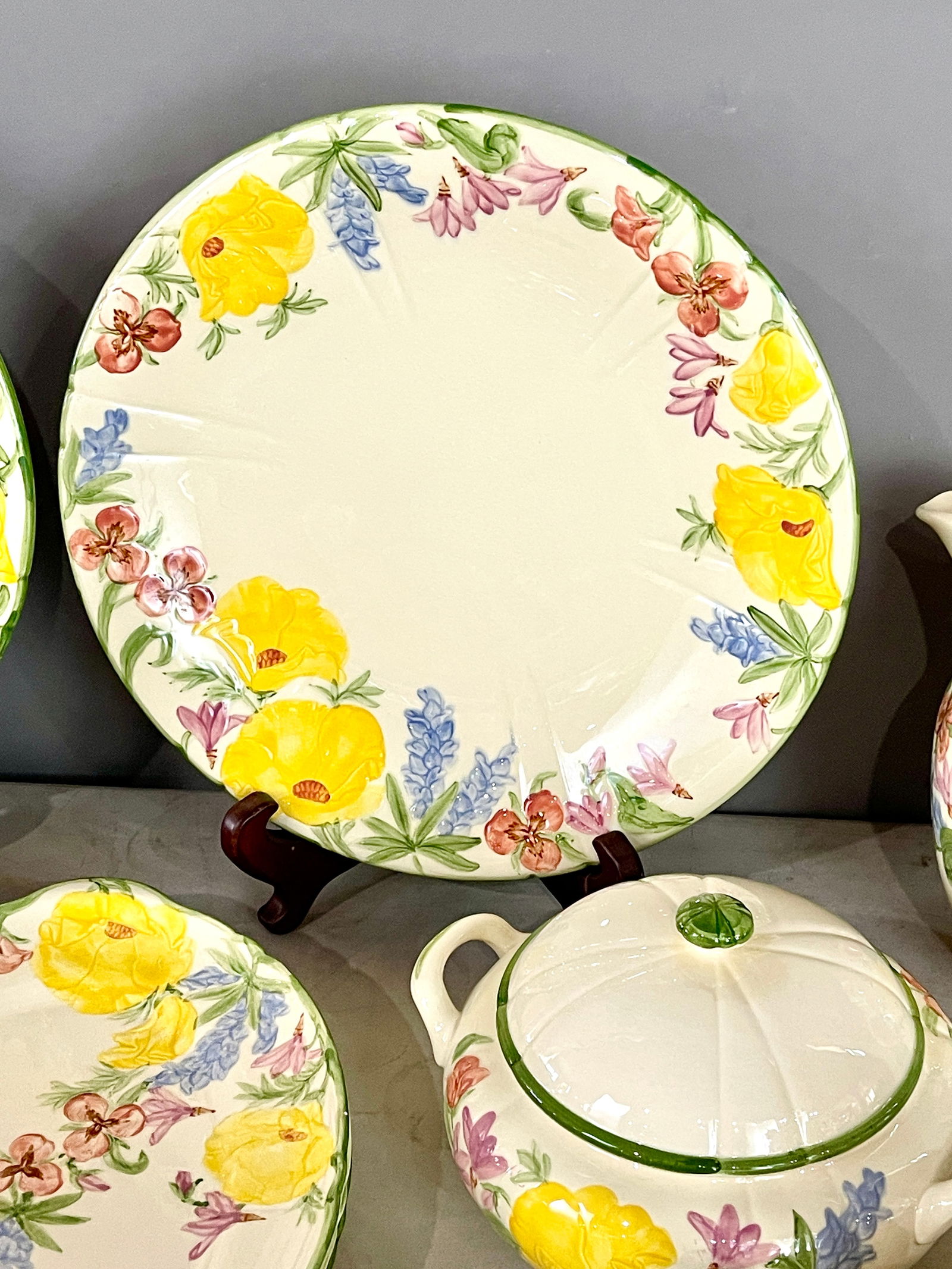 Fransican Wild Flower Partial Dinner Set - 3