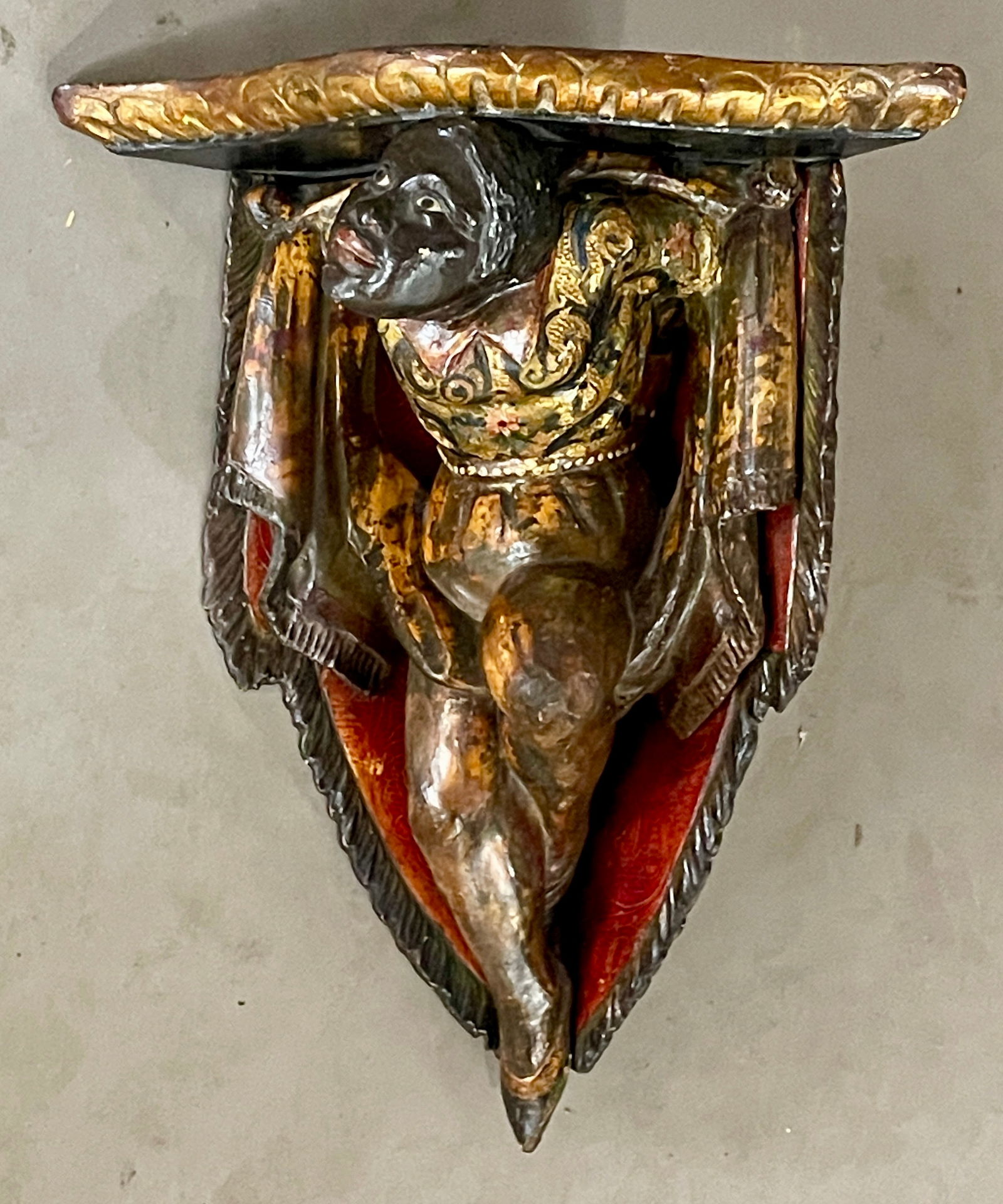 19th Cent. Venetian Polychrome Figual Wall Bracket - 3