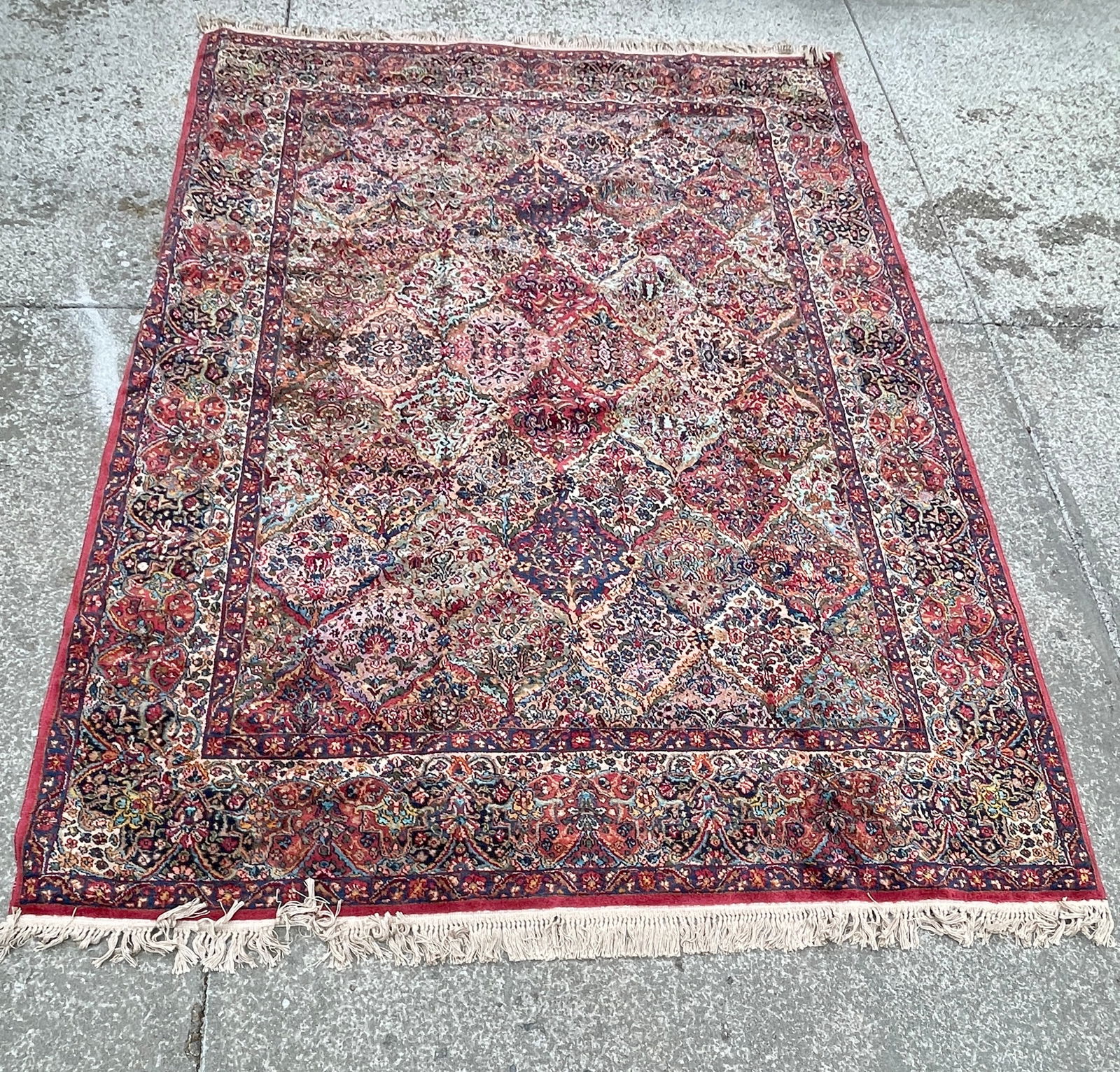 Antique American Karastan Kirman Wool Carpet: DIMENSIONS: 8'7" x 12' ORIGIN: USA CIRCA: 1930.