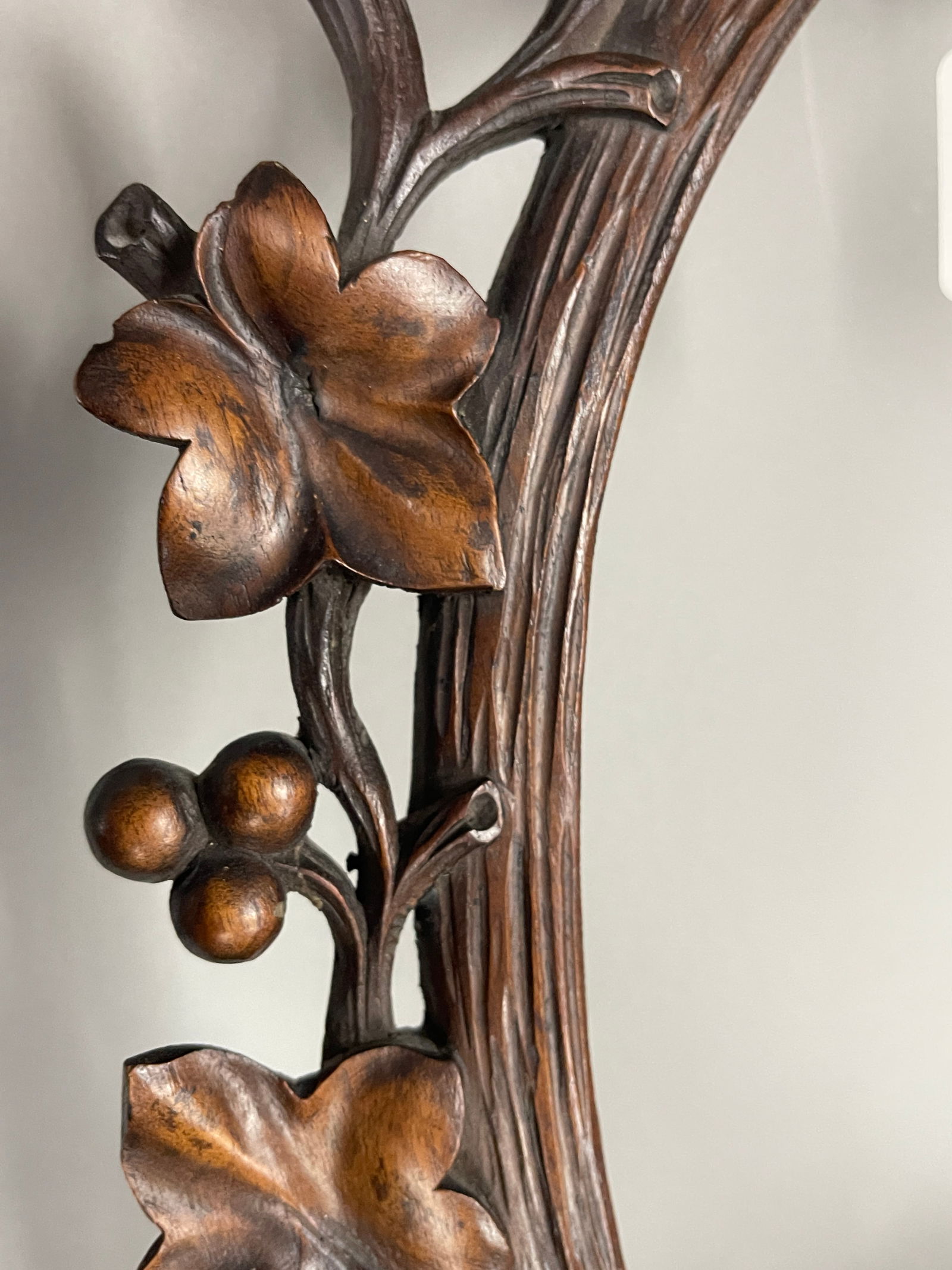 Black Forest Carved Oval Frame - 6