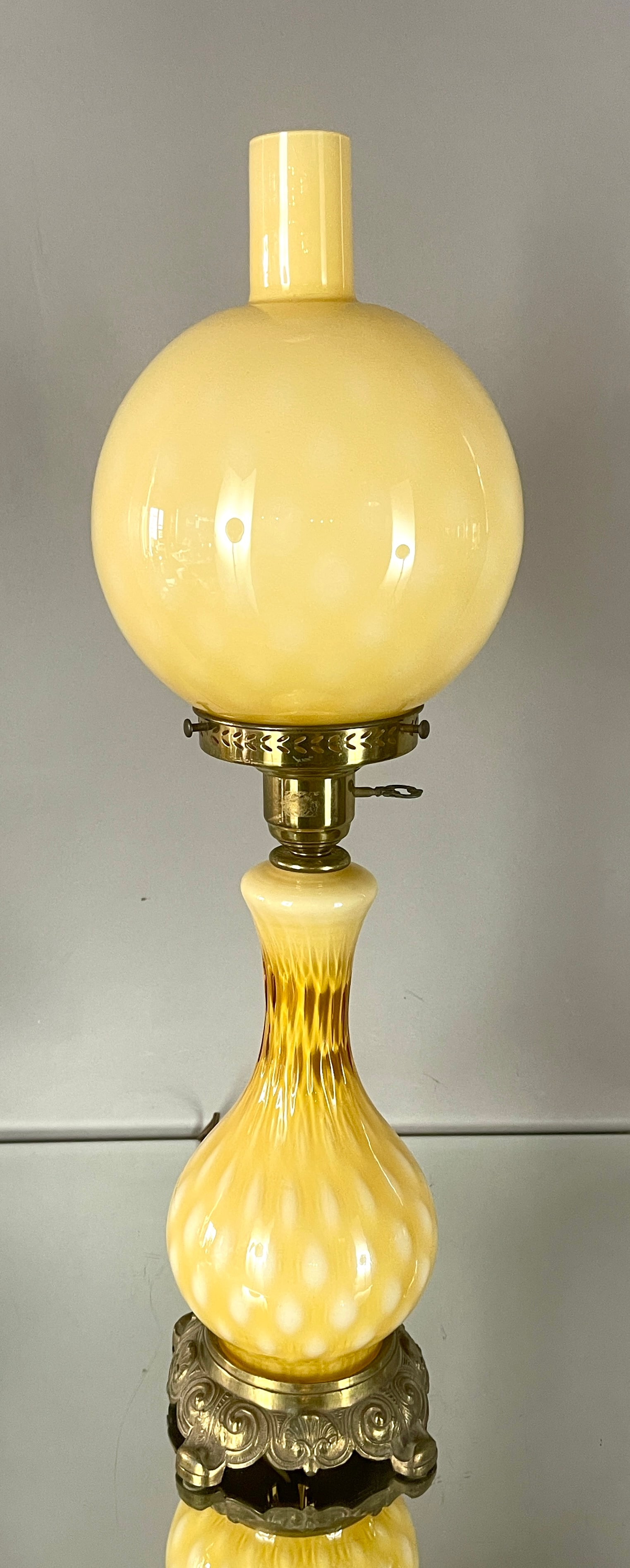 MCM Art Glass Table Lamp (1 of 2)