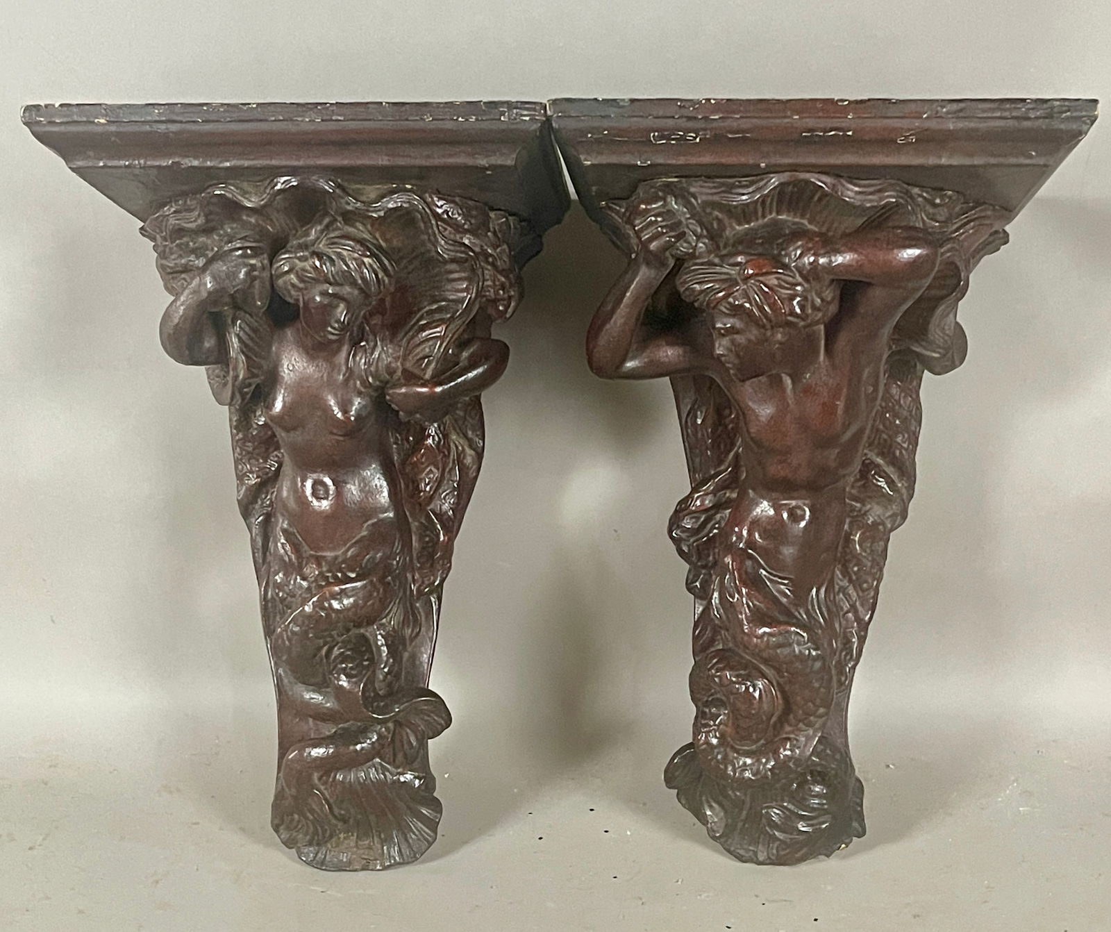 Pair of Italian Renesaince Revival Wall Brackets (1 of 3)