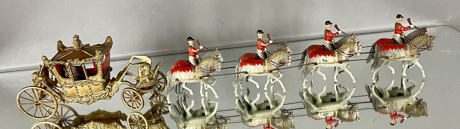 Large Scale Coronation Coach: Queen Elizabeth coronation. DIMENSIONS: 3 1/2"t x 20"L ORIGIN: England CIRCA: 1950.