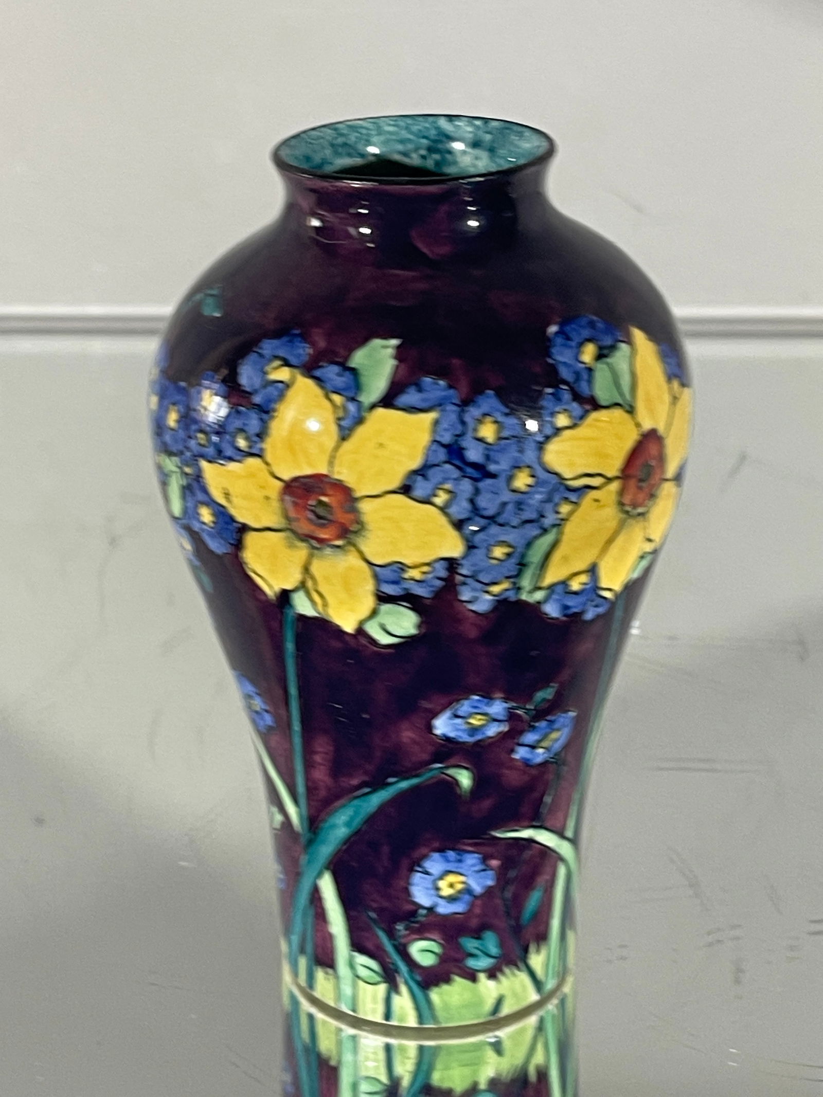 Hancock Corona Ware "Springtime Vase" - 3