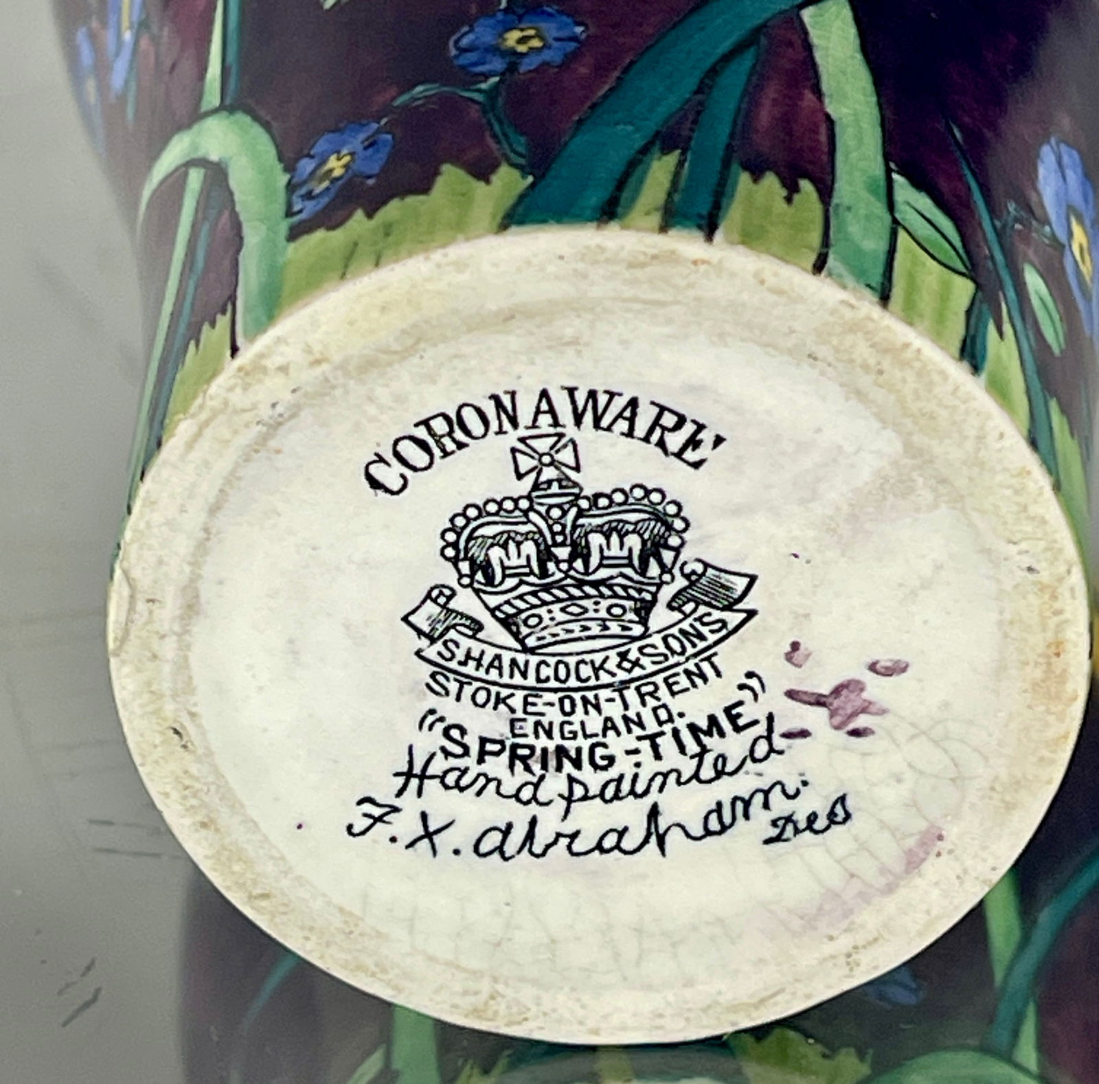 Hancock Corona Ware "Springtime Vase" - 4