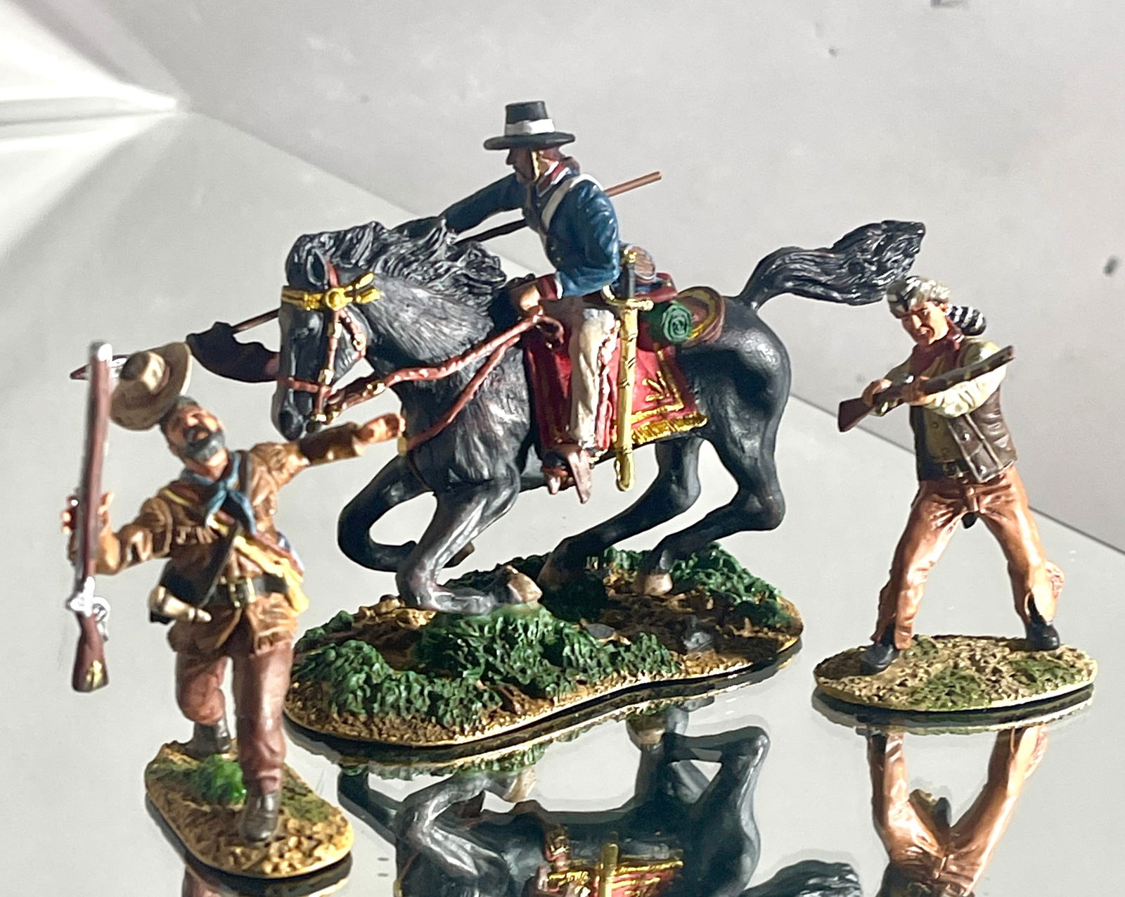 5 Conte Collectible Miniature Soldiers (1 of 9)