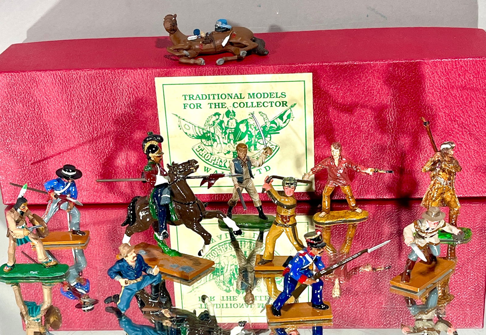 10 Metal Toy Soldiers: 3 in original boxes. CIRCA: 2000.