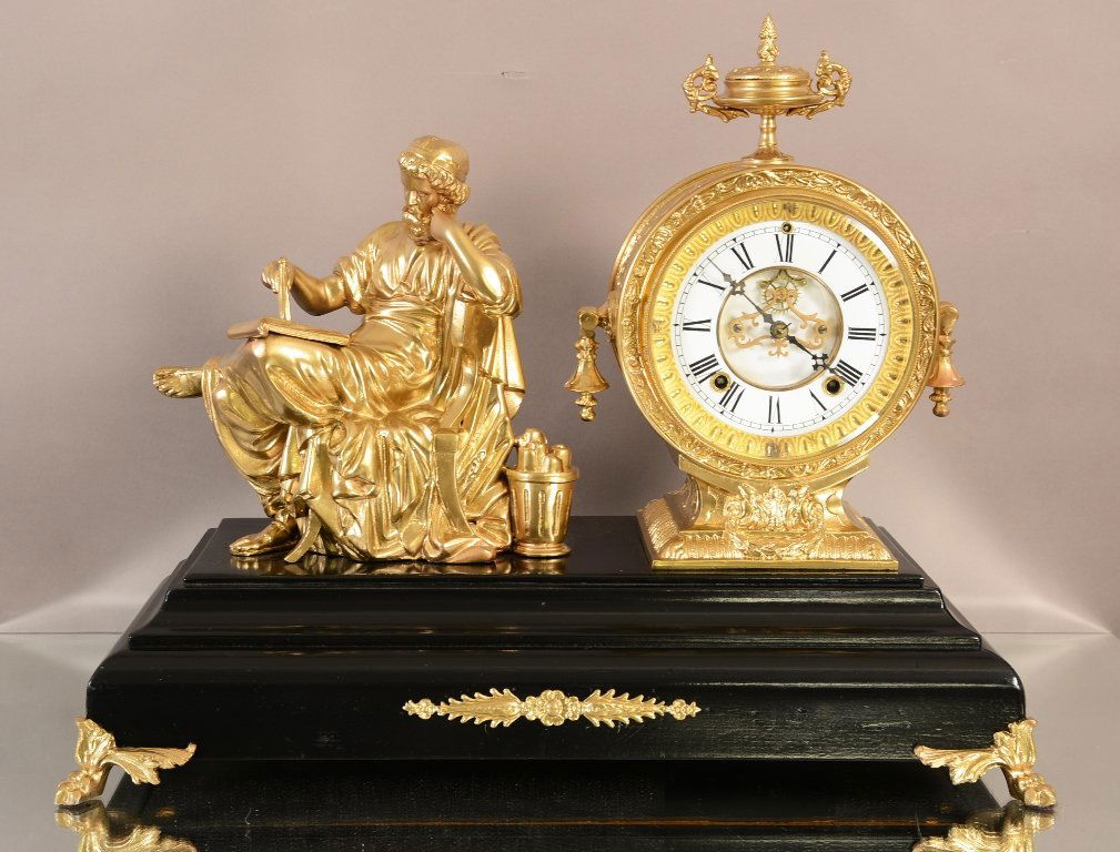 Gilbert Figural Mantel Clock (1 of 2)