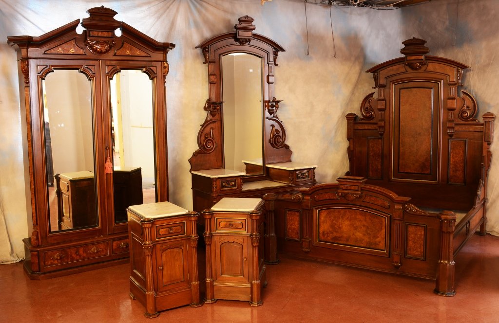 American Renaissance Queen Victoria Bedroom Set (1 of 1)