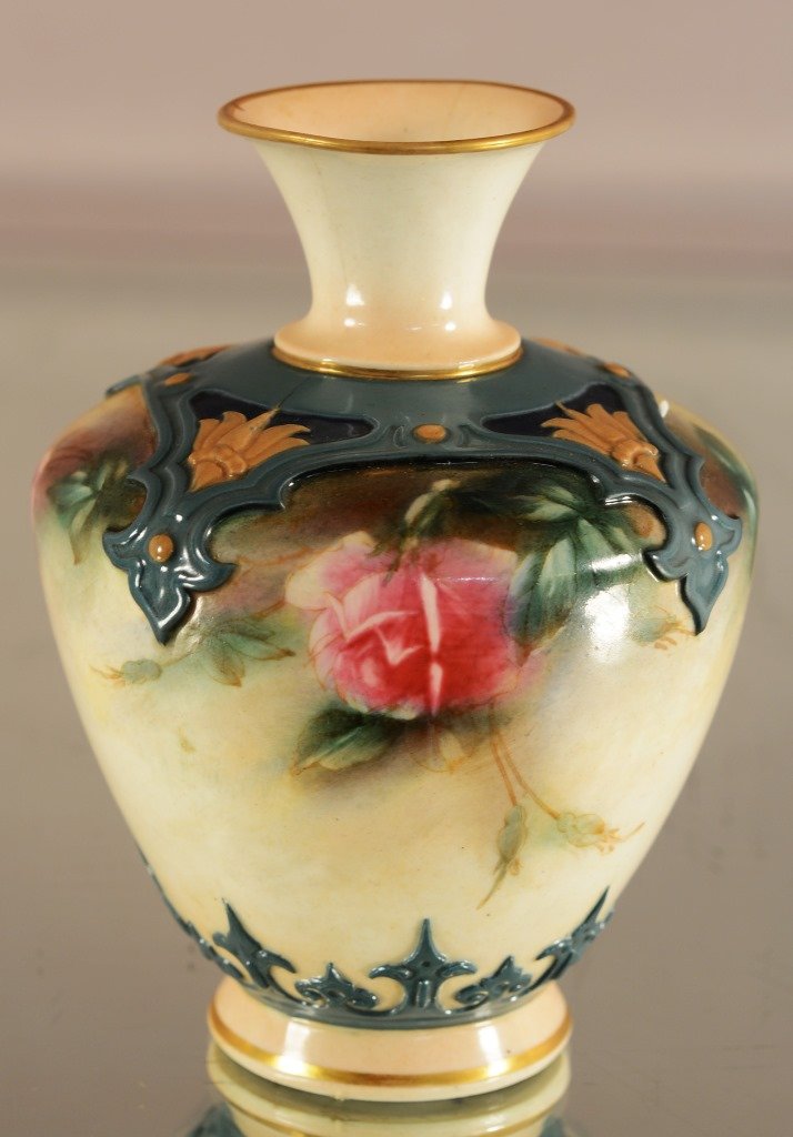 Hadley’s porcelain bud vase (1 of 3)