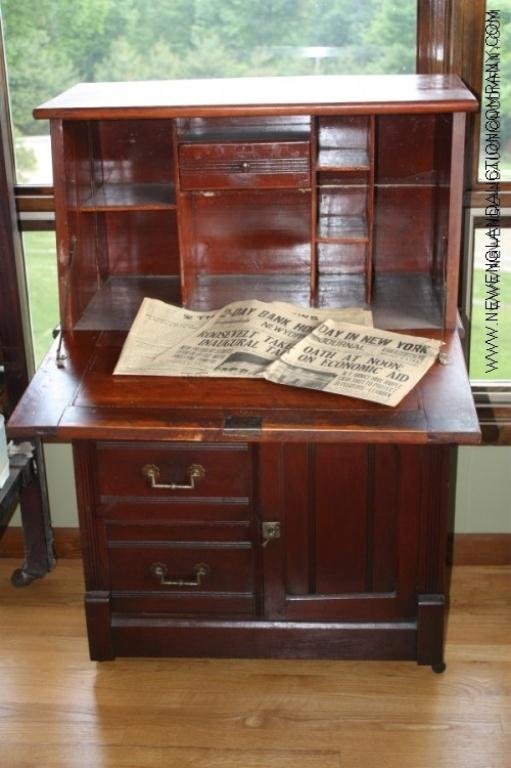 Drop Front Doctors Desk 19th C.: 19th century drop front desk. Two parts made for traveling.