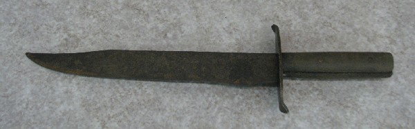 Bowie Knife, Civil War, Confederate, Brass Cross Gu: Bowie Knife, Civil War, Confederate, Brass Cross Guard, Wooden Handle with 2 Rivets, 13 5/8'' L, Blade with Some Pitting, Cross Guard with Crude Marking ''CSA'', Consignor Purchased in 1968 from a Far