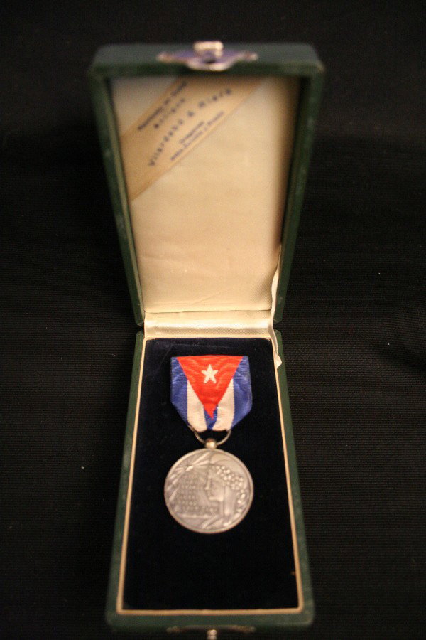 Spanish-American War Medal, Sumner Welles Prov.: 'Medal of the Veterans of the Spanish American War,'' Obverse Embossed ''CUBA/ A LOS/ VETERANOS/ DE LA GUERRA/ HISPANO-/ AMERICANA,'' with the Reverse Reading: '' FIRST./ THAT THE/ PEOPLE OF THE/ ISLA
