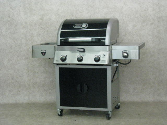 Brinkmann Propane Grill: Grill, Propane, Brinkmann Zone 5-In-1 Cooking System, Model 810-2390-S, 3 Burners, Rotisserie, Cutting Board Light, with Cover.