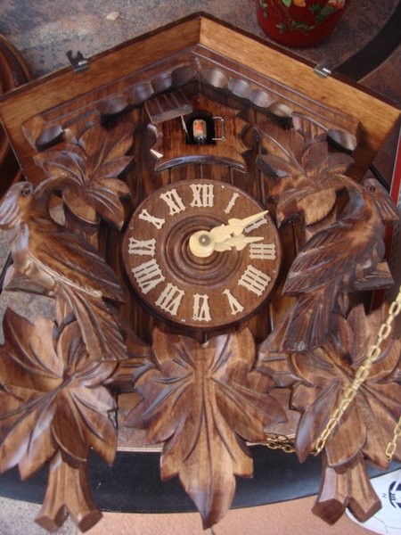 Antique Set of 2 Black Forest Cuckoo Clocks: Antique Set of 2 Black Forest Cuckoo Clocks Came out of an estate