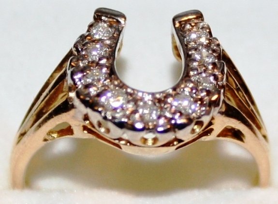 Ladies 14K Gold Diamond Ring 1.00ctw Diamond: Ladies 14K Gold Diamond Ring 1.00ctw Diamond Solitaire. Ring comes with appraisal 159CCJ