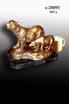Bouret - Bronze Polar Bear with Cub: Bouret style Bronze Polar Bear with Cub, use mug to gauge dimensions of statue. Mug is about 4" tall. 28895