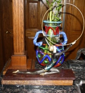 Signed Bronze & Ivory Deco Ring Chiparus: Signed bronze and ivory art deco sculpture by Chiparus "Ring Dancer" sits on a marble/onyx base, signed Chiparus, Etling Paris foundry mark, about 24" tall cc002500
