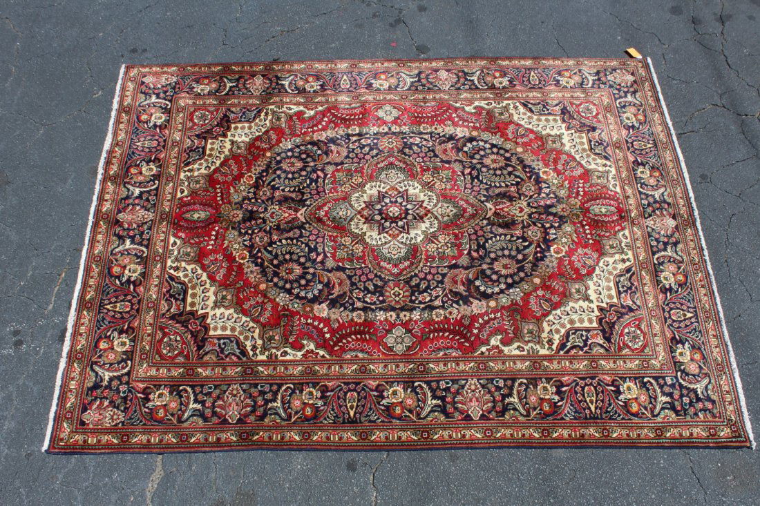 Persian wool Tabriz carpet (1 of 2)