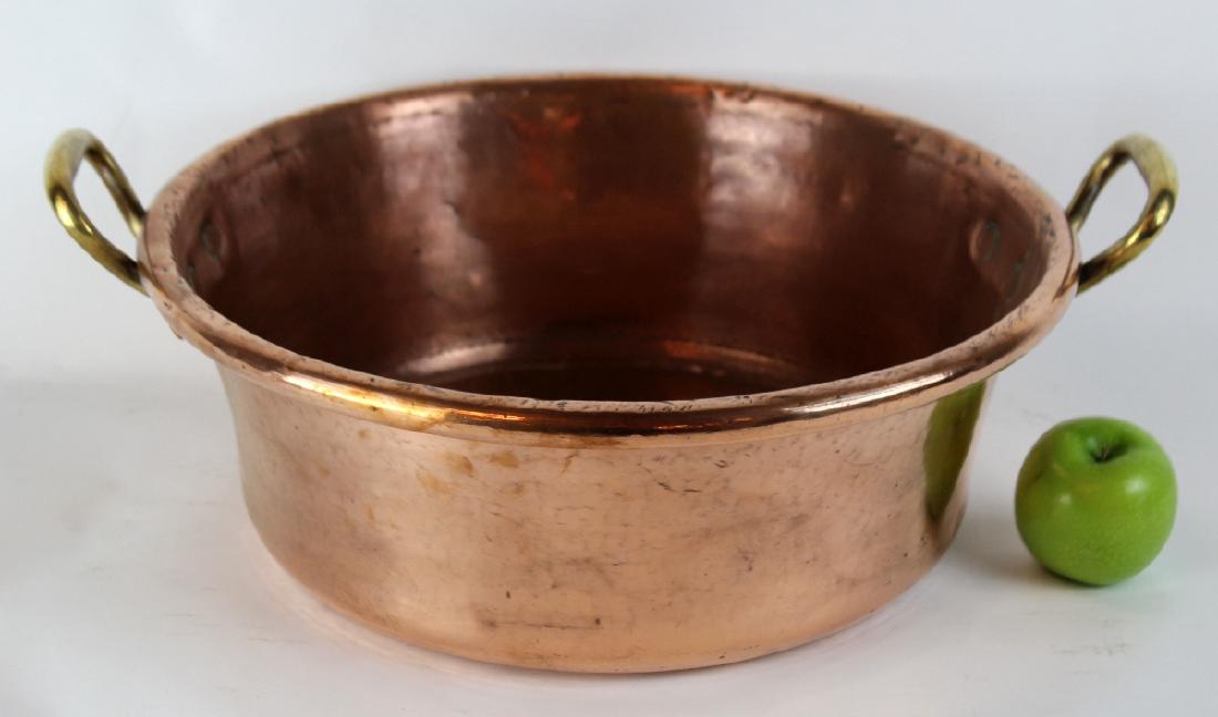 Antique French hand hammered copper pot (1 of 4)
