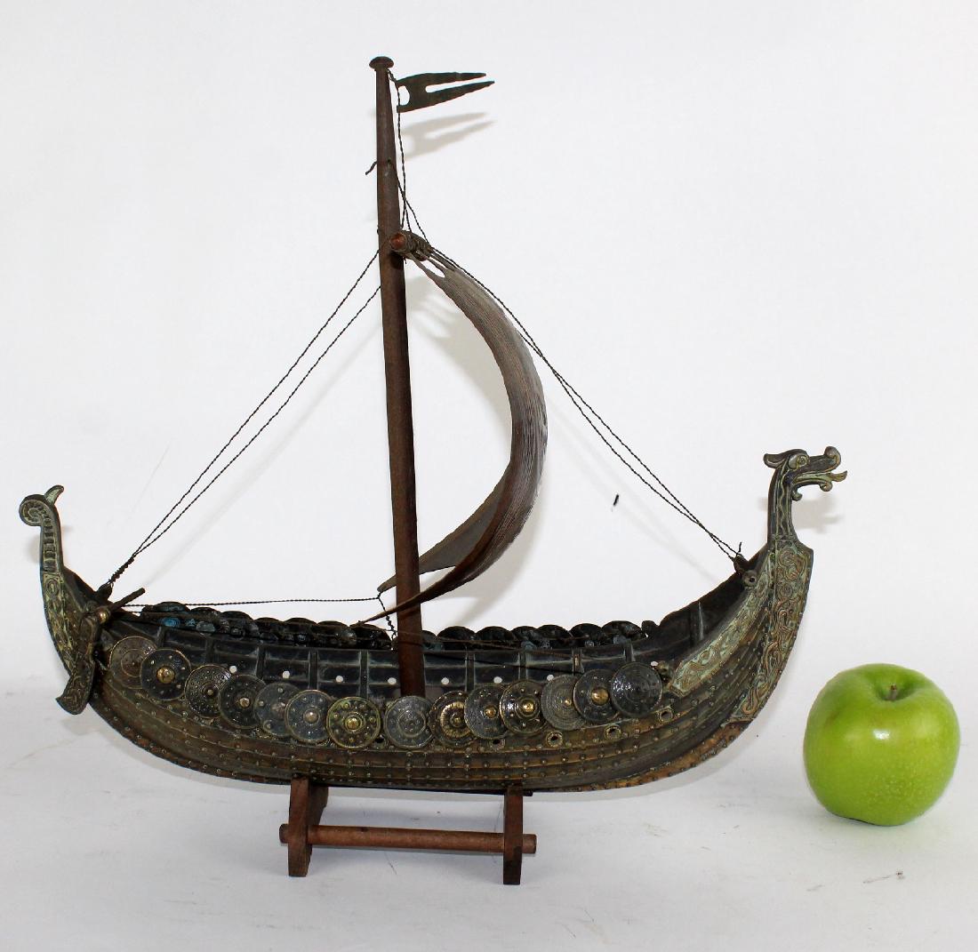 Iron Art Copenhagen Viking ship model (1 of 7)
