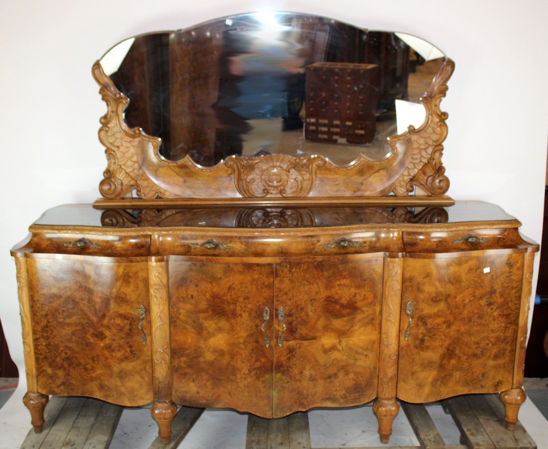 Italian Chippendale sideboard in burl walnut (1 of 6)