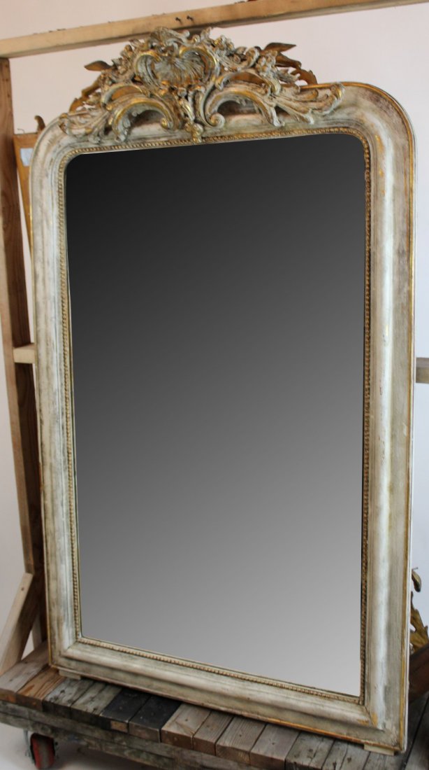 French Louis XV painted mirror with shell (1 of 6)