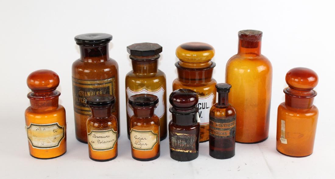Lot of 10 amber glass apothecary jars (1 of 4)