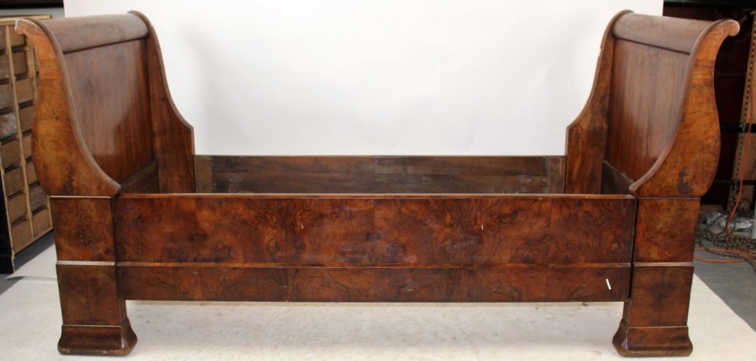 French Empire daybed in walnut (1 of 4)