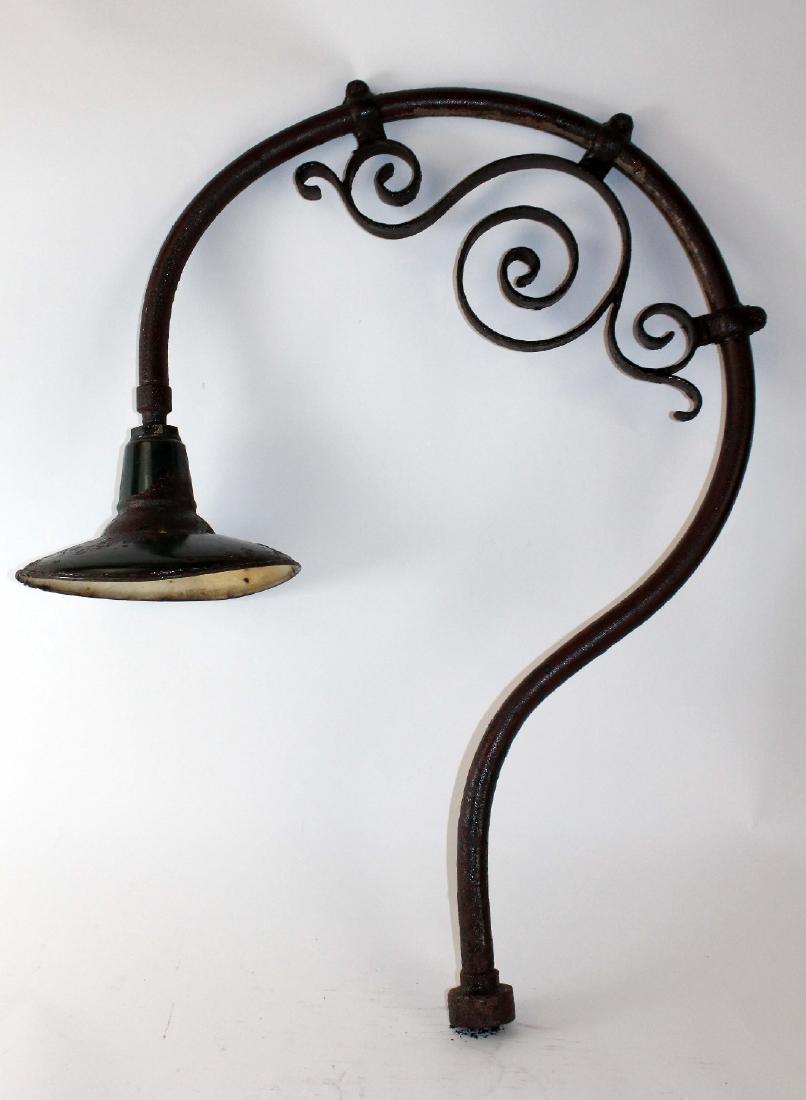 French Iron street light (1 of 3)