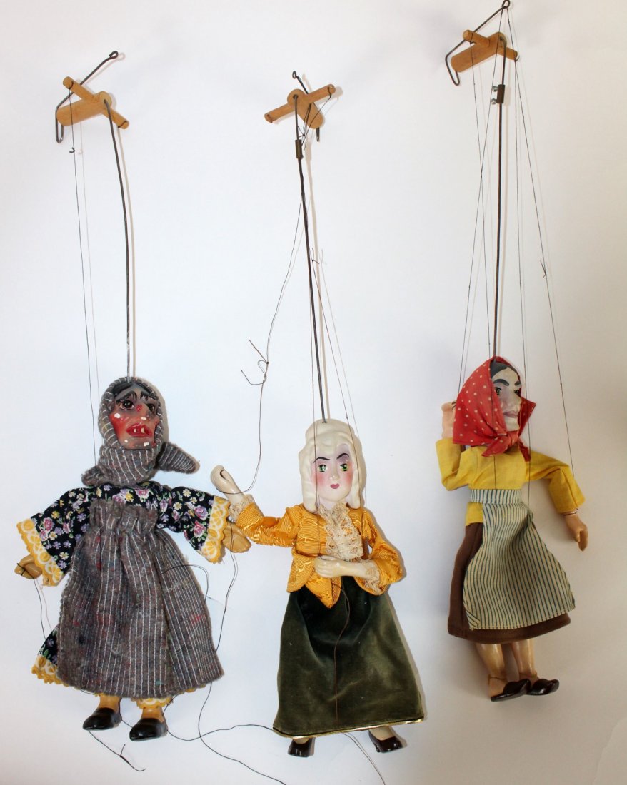 Lot of 3 marionette dolls (1 of 3)