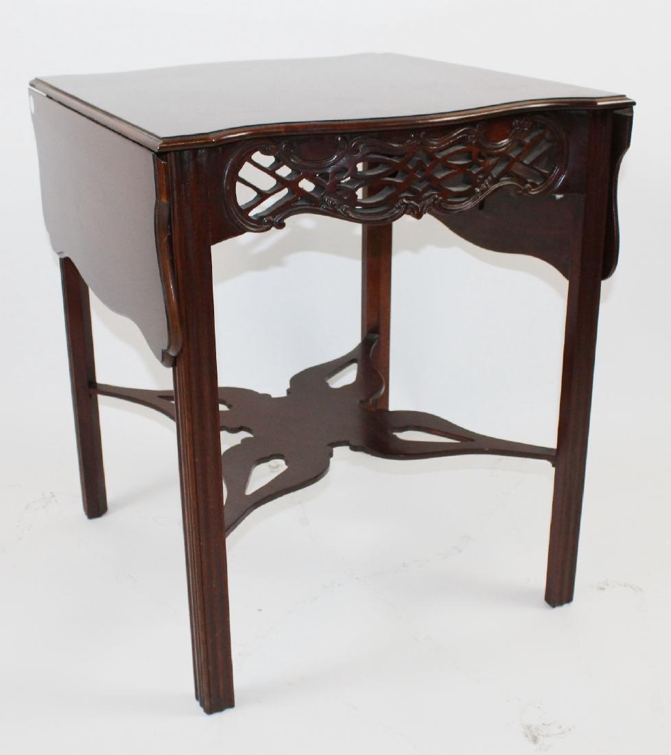 Baker mahogany dropside table (1 of 4)