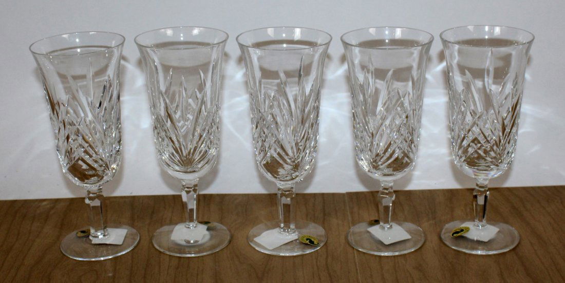 Set of 5 Waterford Leanna crystal goblets (1 of 6)