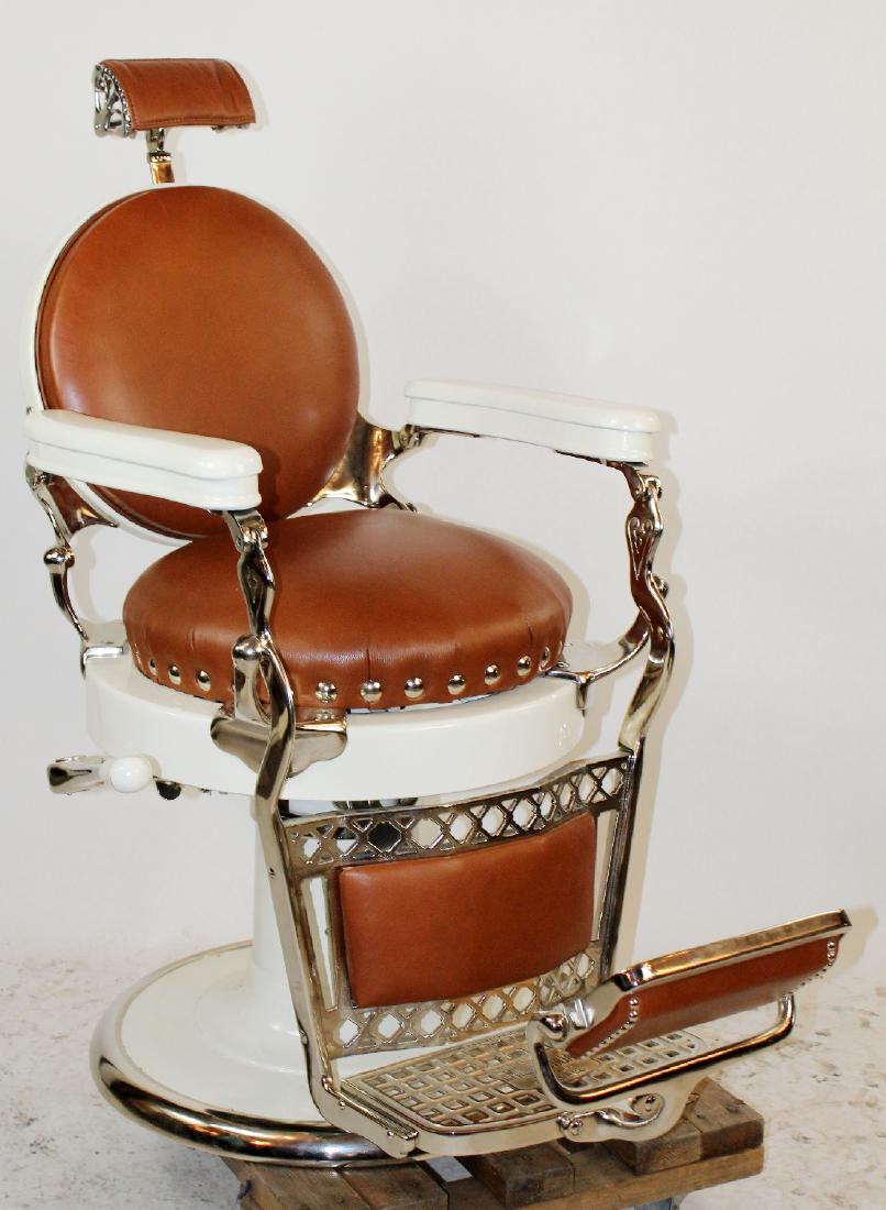 Restored Emil J Paidar barber chair (1 of 7)